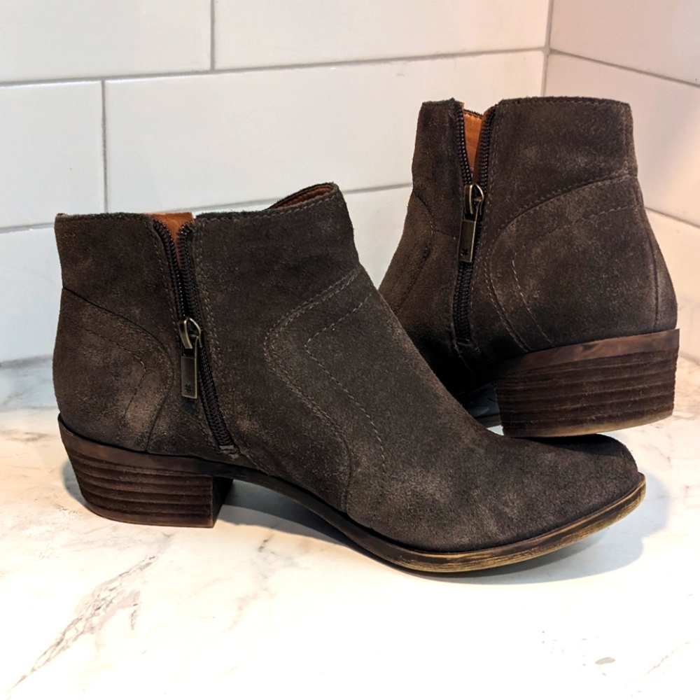 Lucky Brand "Brolley"